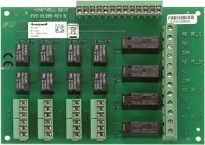 Relaismodul 4x230V/8A, 8x24V/1A