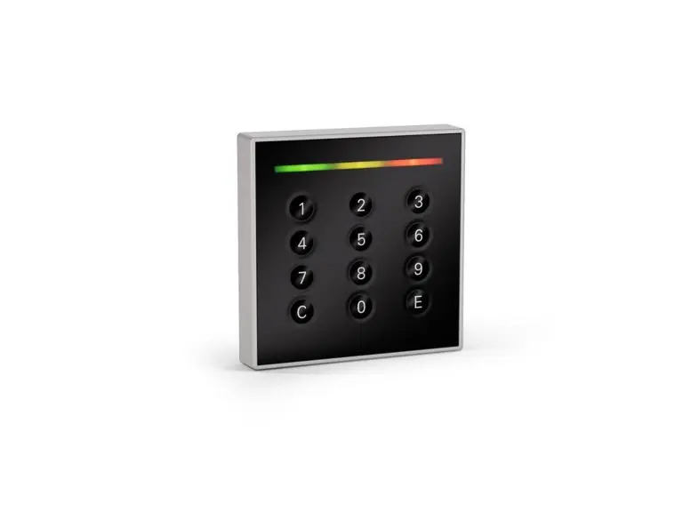 Insertic Classic MIFARE Leser mit Tastatur, schwarz und weißaluminium, Multi-ISO und Bluetooth-fähig, RS-485 Modulbus